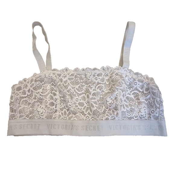 Victoria's Secret Other - Victoria's Secret‎ Lacy Sexy Bralette; RN54867; Crème; Size Small